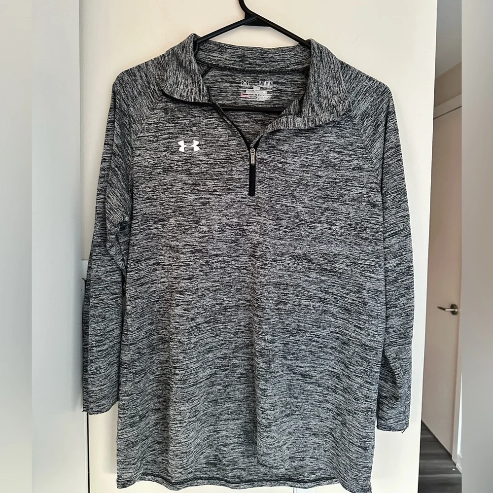 Under Armour ($65) Women's Charcoal Long Sleeve Tee - Picture 6 of 12